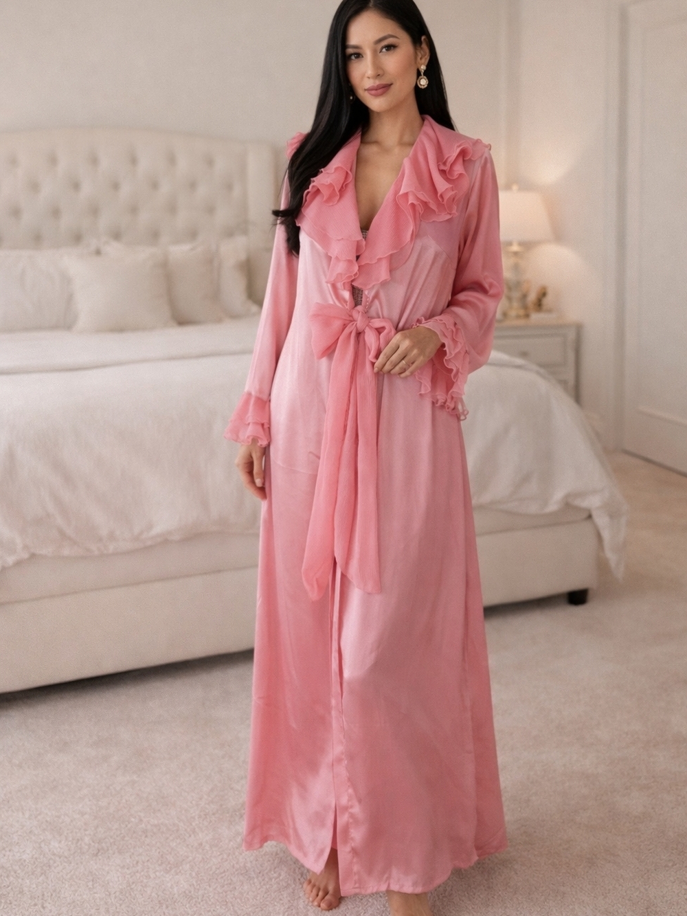 NWOT Shirley of Hollywood💝Barbie Pink Ruffle Satiny Robe with Self Tie Sz L